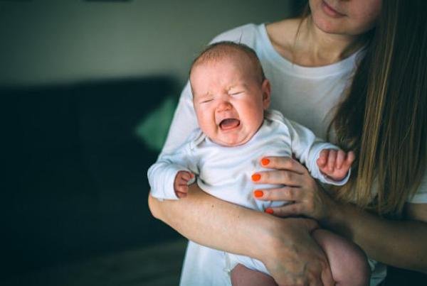 Cara Menenangkan Bayi Rewel